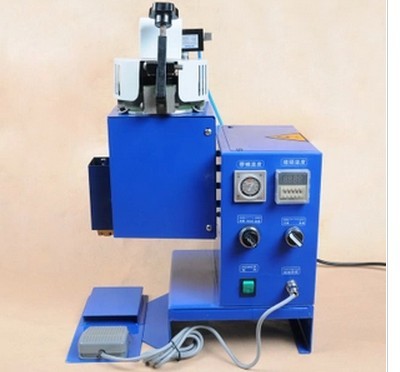 BL-8102 煲压式热熔胶点胶机-1.jpg